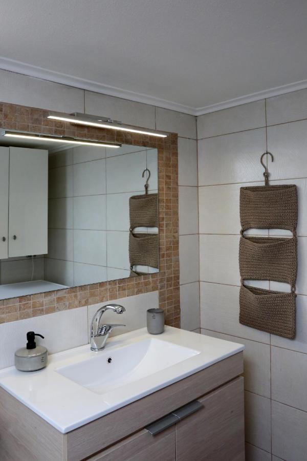 Nenas House Apartment Nea Iraklitsa Ngoại thất bức ảnh